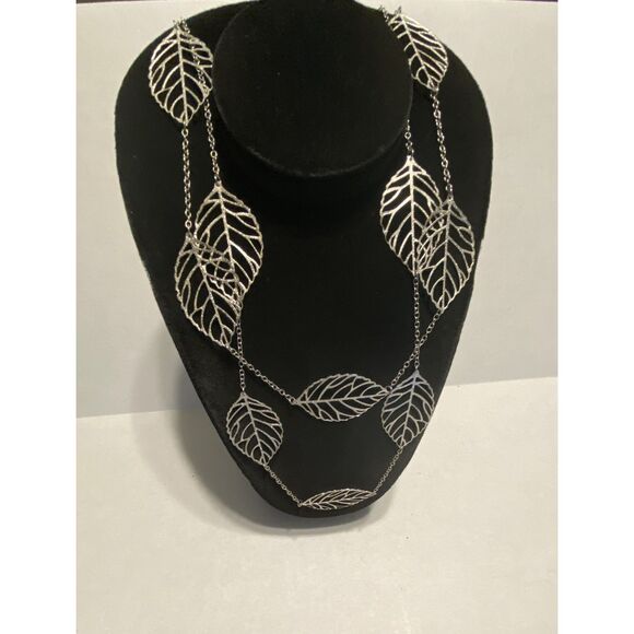 Charming Charlie Necklace Double Layer Silver Leaf Filigree Roughly 20" Long - Picture 2 of 7